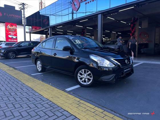 NISSAN VERSA 1.6 16V FLEX SV 4P XTRONIC NISSAN VERSA 1.6 16V FLEX SV 4P XTRONIC